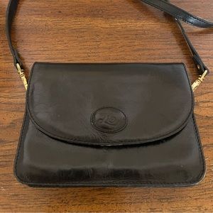 Vintage leather crossbody bag